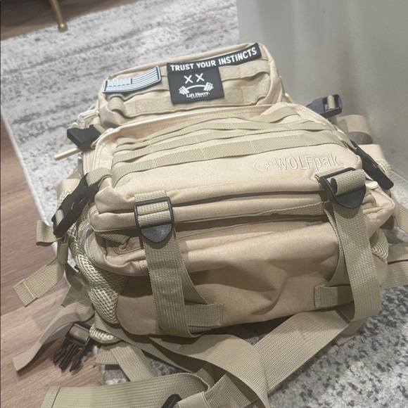 Wolfpak Tan Backpack - Picture 6 of 6